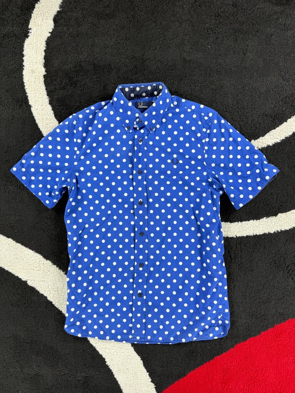 Fred Perry Shirt Mens Small Button Down Blue Polkadot Preppy Logo Casual